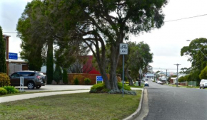 Inverloch Central Motor Inn